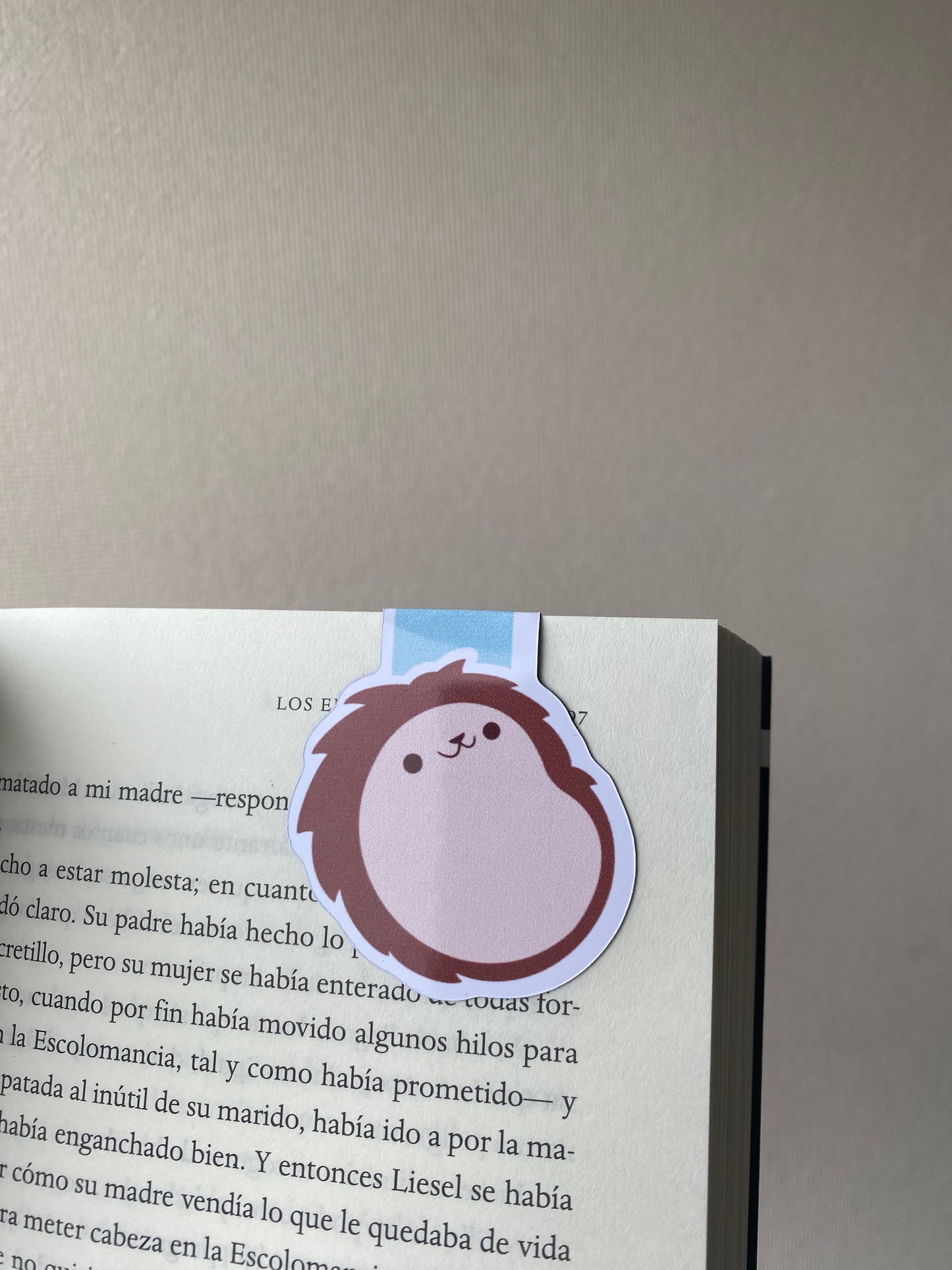 Marca página magnetico de erizo